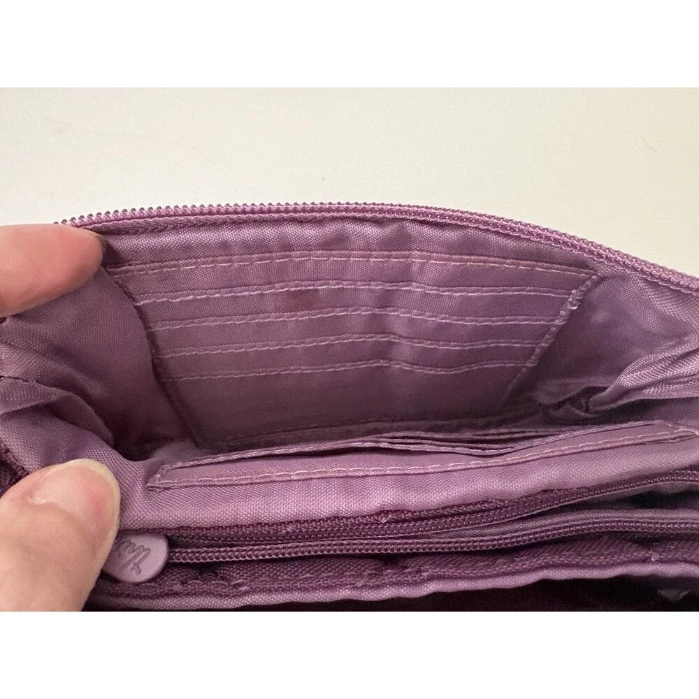 Thirty-One Quilted Very You Wristlet Wallet Plum Circles 3 Compartments Zippered